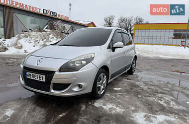 Минивэн Renault Scenic 2010 в Житомире