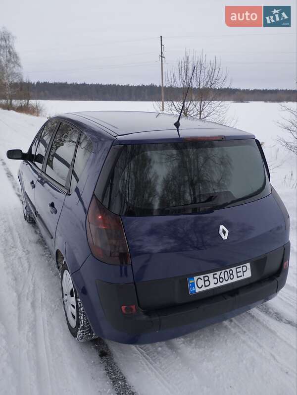 Минивэн Renault Scenic 2004 в Мене