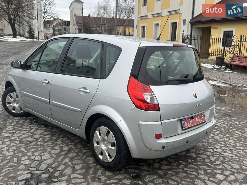 Минивэн Renault Scenic 2008 в Луцке