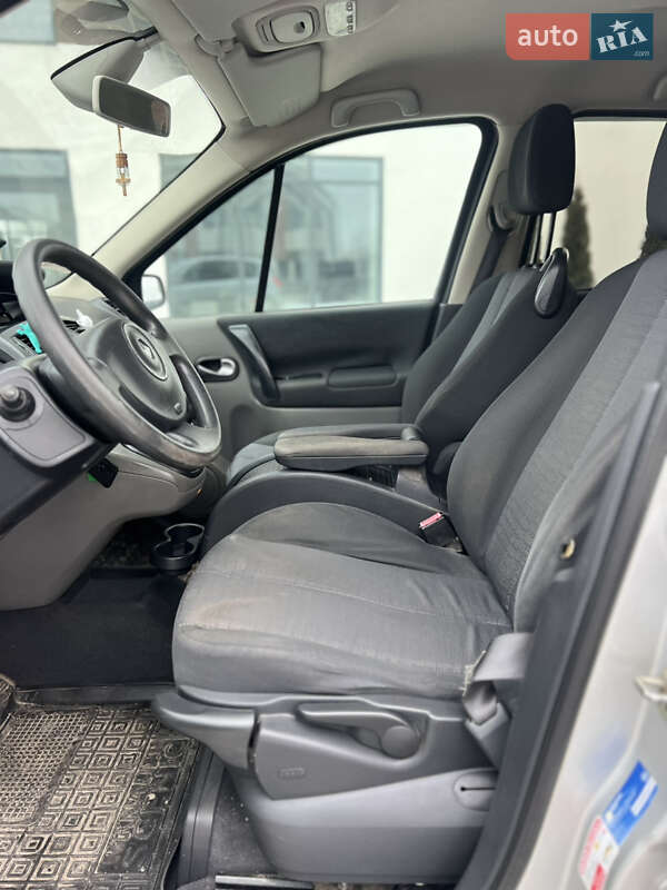 Минивэн Renault Scenic 2006 в Виннице фото 25 Минивэн Renault Scenic 2006 в Виннице