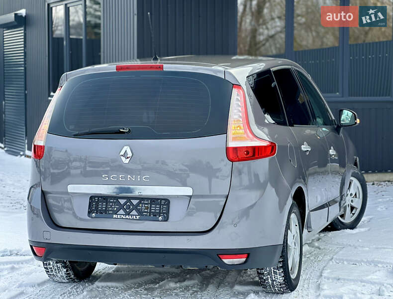 Минивэн Renault Scenic 2009 в Дрогобыче