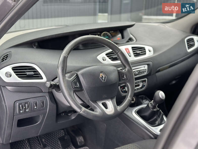 Минивэн Renault Scenic 2009 в Дрогобыче