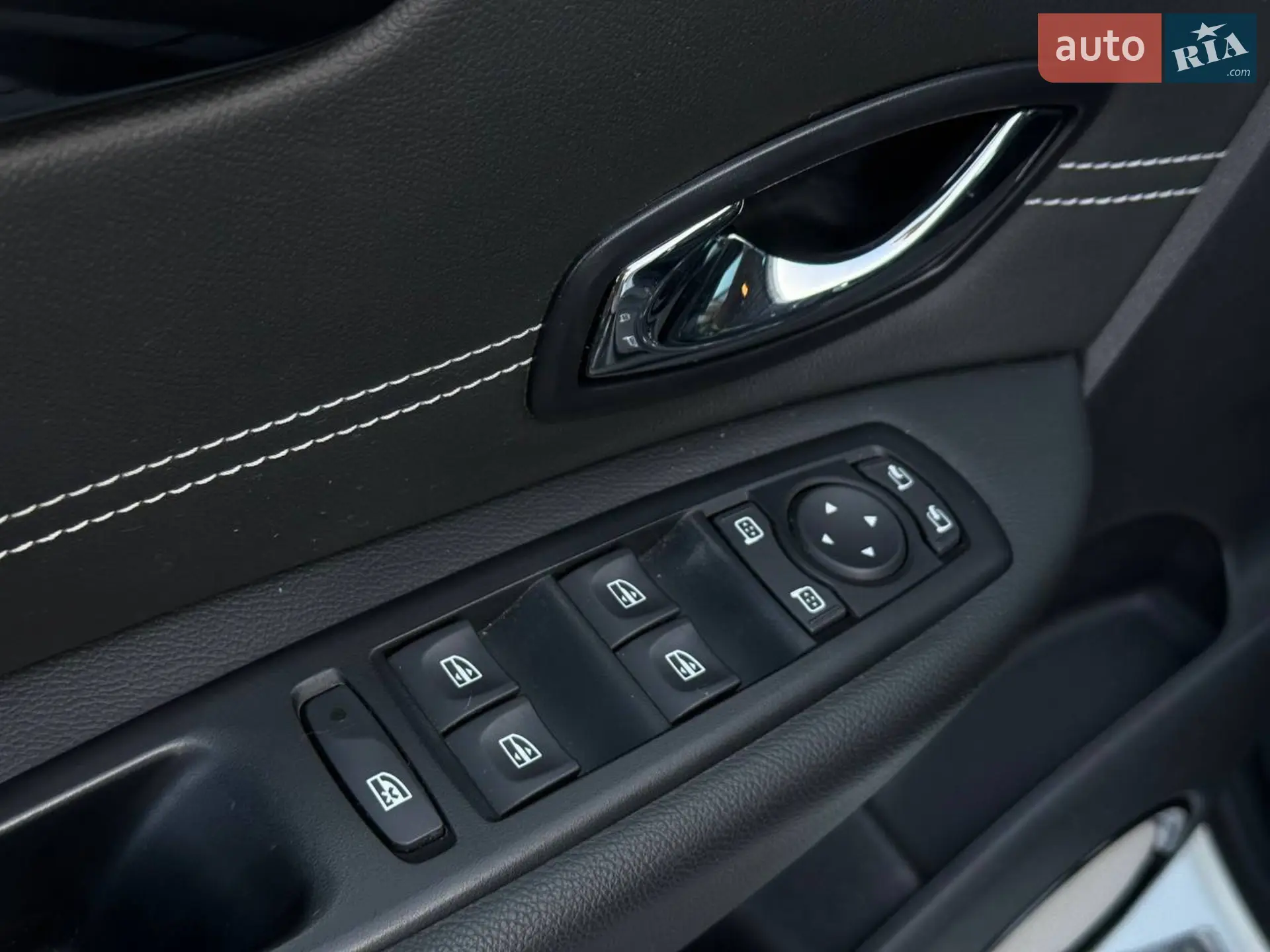 2015 Renault Scenic - мініатюра 18
