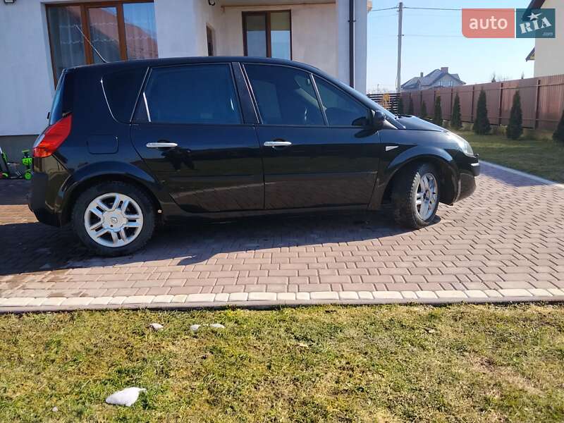 Минивэн Renault Scenic 2008 в Стрые