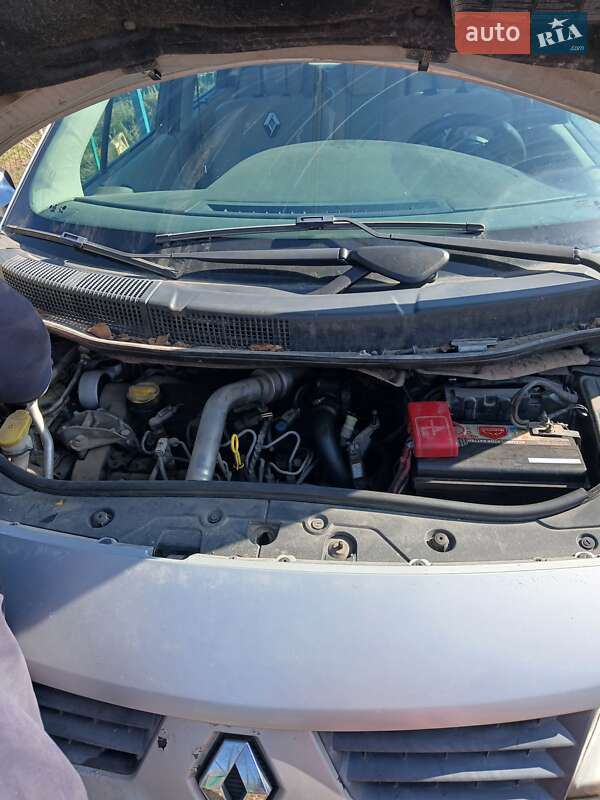 Минивэн Renault Scenic 2005 в Черноморске фото 13 Минивэн Renault Scenic 2005 в Черноморске