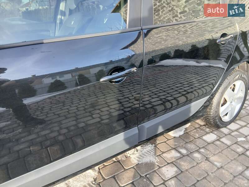 Мінівен Renault Scenic 2013 в Івано-Франково