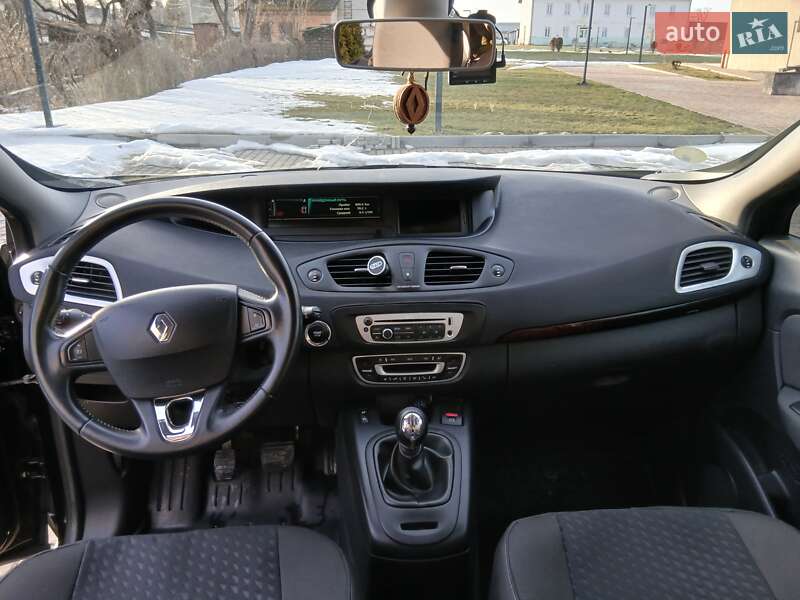 Мінівен Renault Scenic 2013 в Івано-Франково