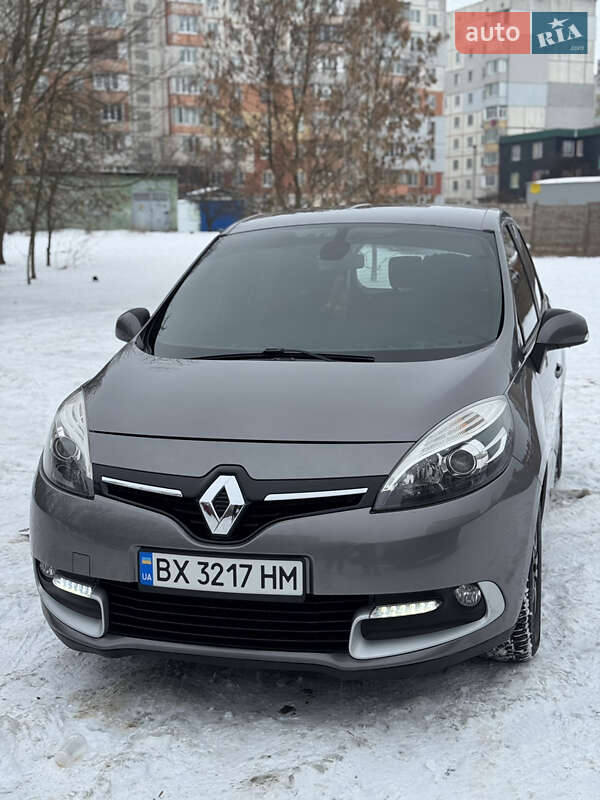 Минивэн Renault Scenic 2014 в Белогорье фото 7 Минивэн Renault Scenic 2014 в Белогорье