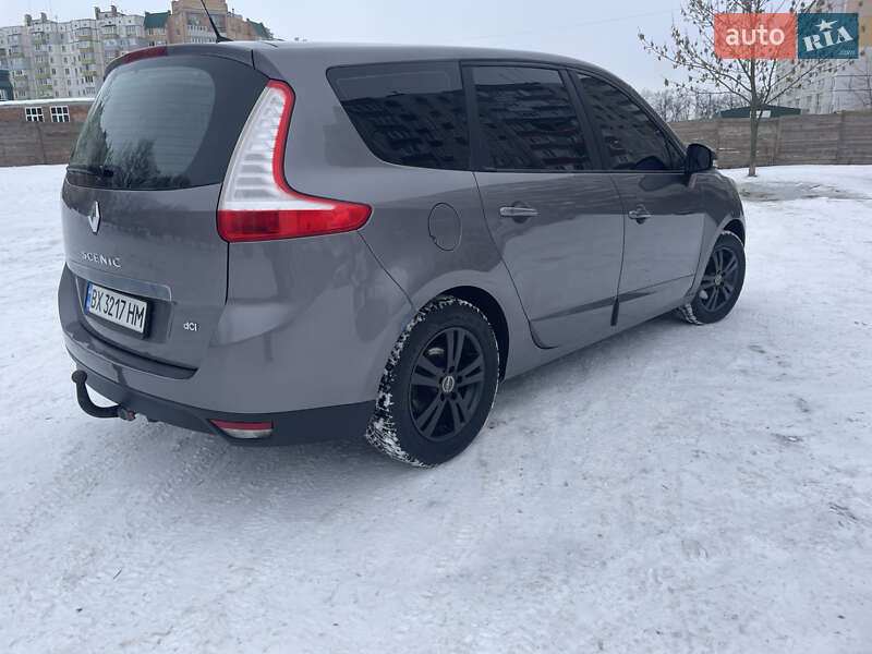 Минивэн Renault Scenic 2014 в Белогорье фото 12 Минивэн Renault Scenic 2014 в Белогорье