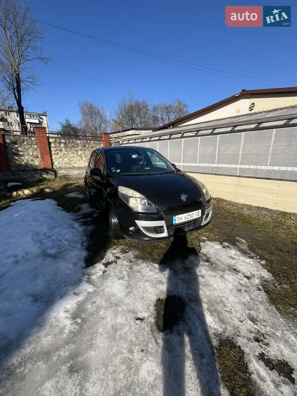 Минивэн Renault Scenic 2009 в Львове