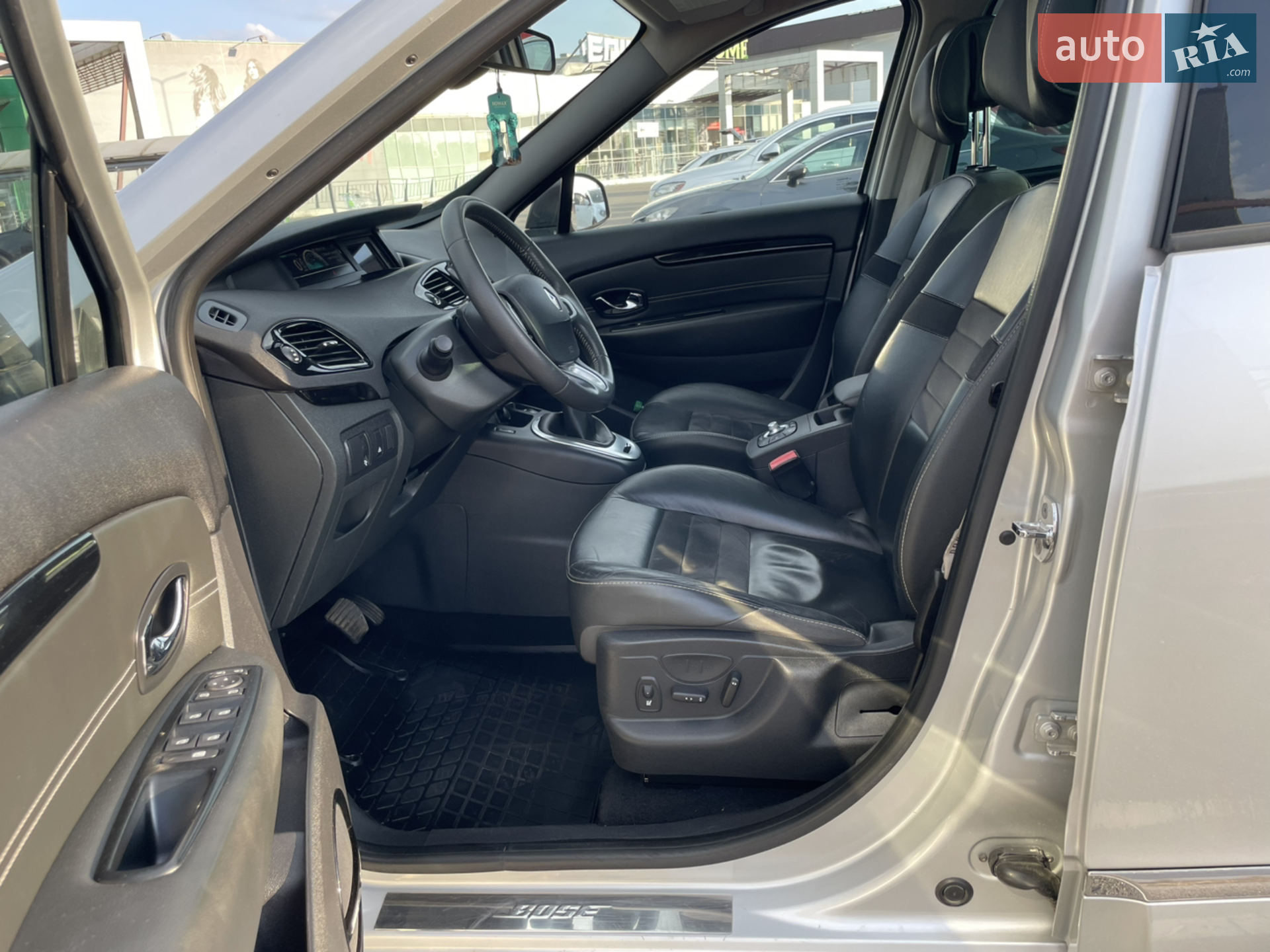 2012 Renault Scenic - мініатюра 21