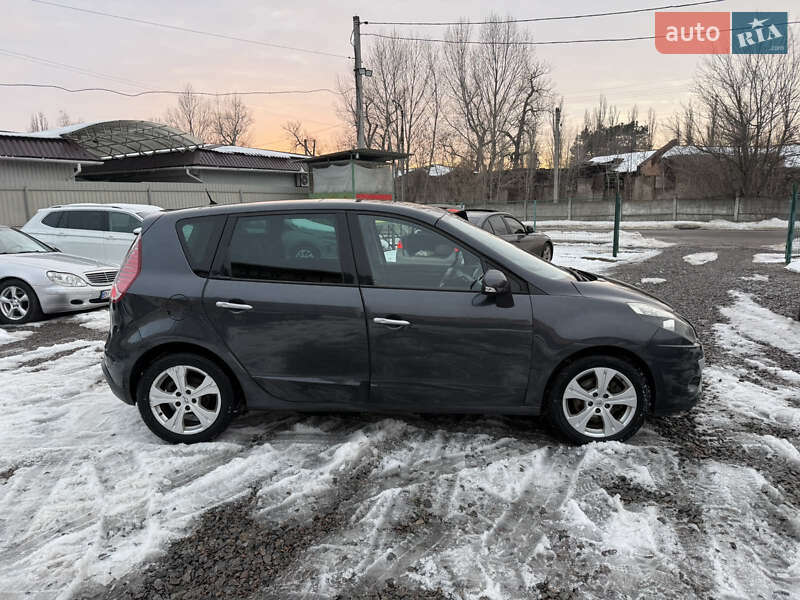 Минивэн Renault Scenic 2009 в Кременчуге