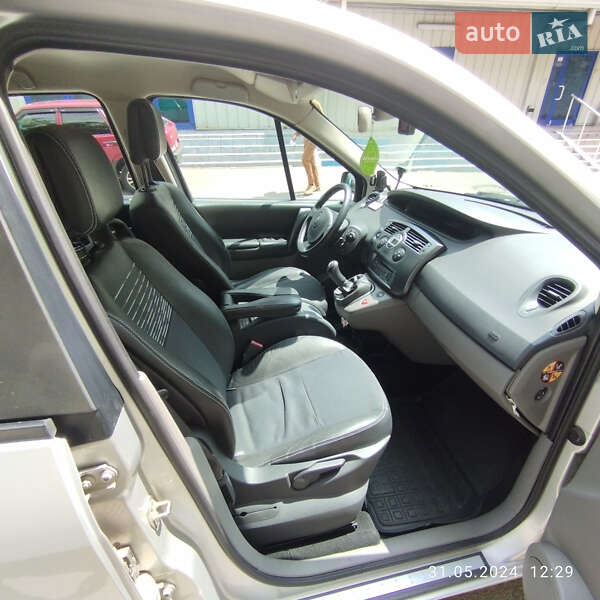 Минивэн Renault Scenic 2006 в Белой Церкви