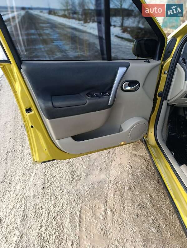 Минивэн Renault Scenic 2003 в Борщеве