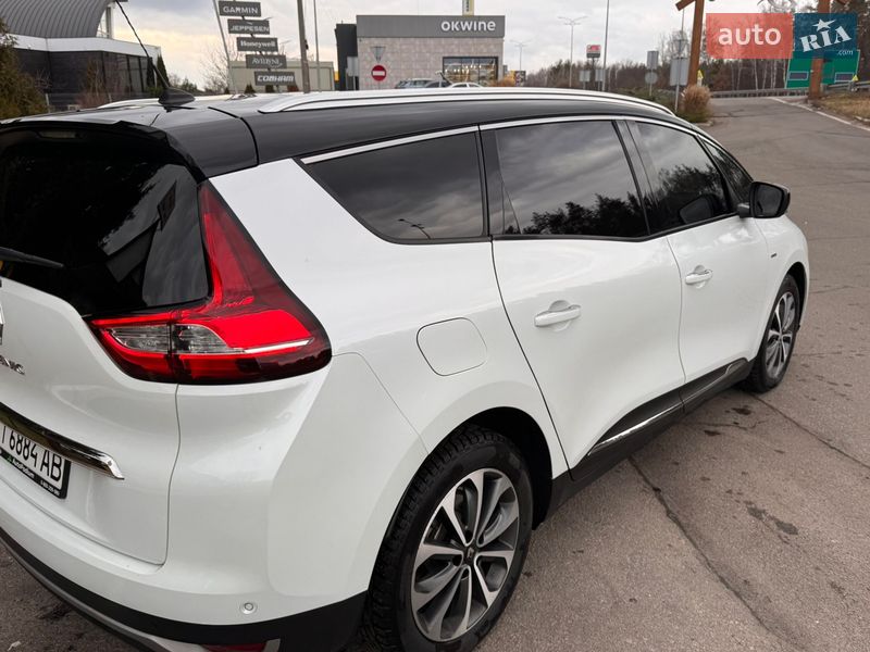 Минивэн Renault Scenic 2017 в Киеве