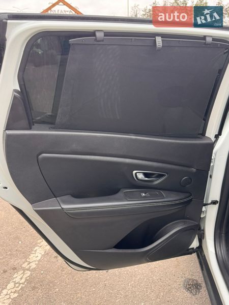 Минивэн Renault Scenic 2017 в Киеве