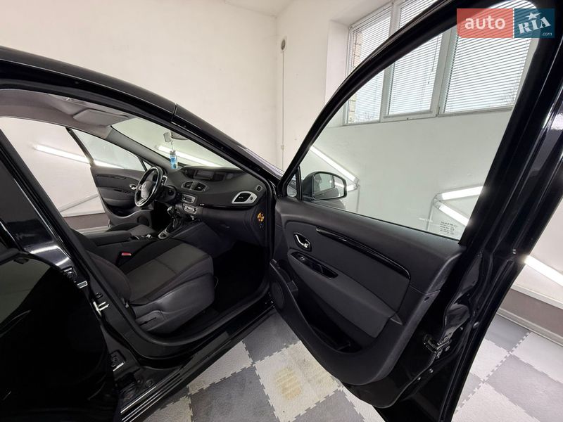 Минивэн Renault Scenic 2012 в Трускавце