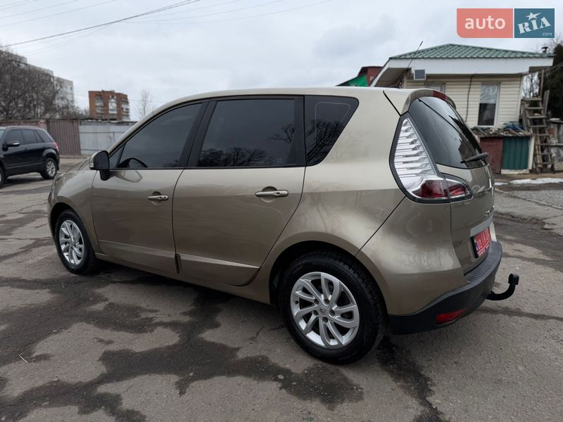 Минивэн Renault Scenic 2014 в Полтаве