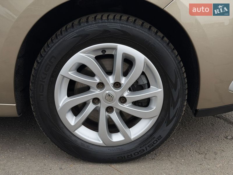 Минивэн Renault Scenic 2014 в Полтаве