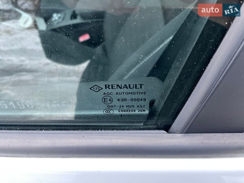 Мінівен Renault Scenic 2014 в Сумах