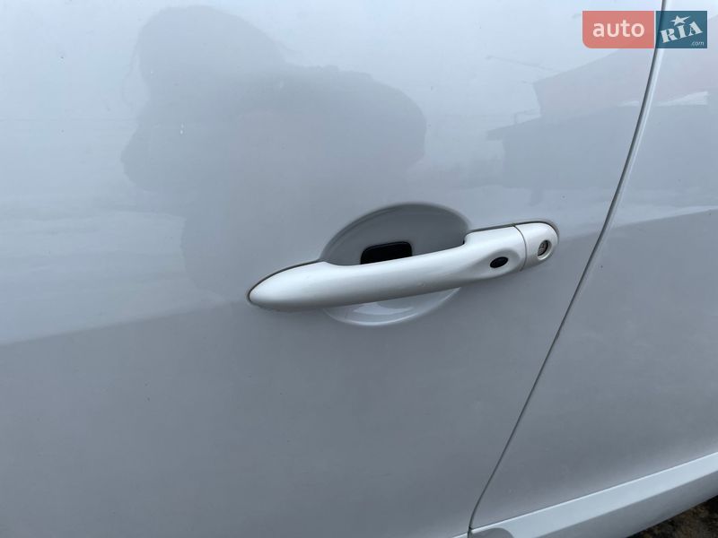 Мінівен Renault Scenic 2014 в Сумах