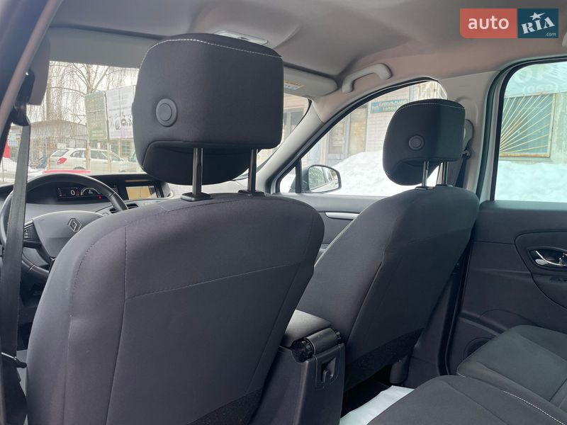 Мінівен Renault Scenic 2014 в Сумах