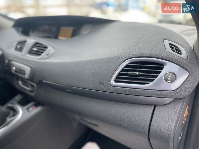 Мінівен Renault Scenic 2014 в Сумах