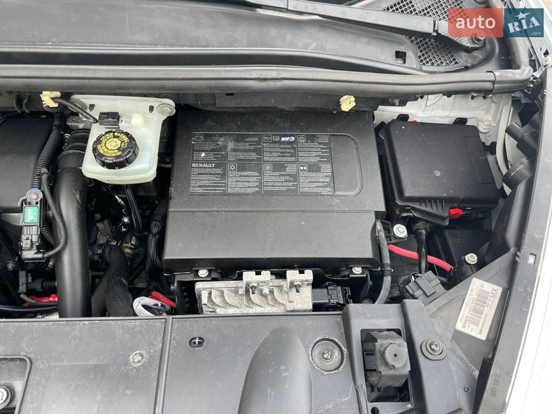 Мінівен Renault Scenic 2014 в Сумах