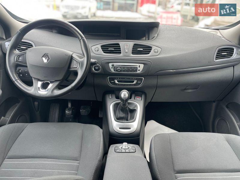 Мінівен Renault Scenic 2014 в Сумах