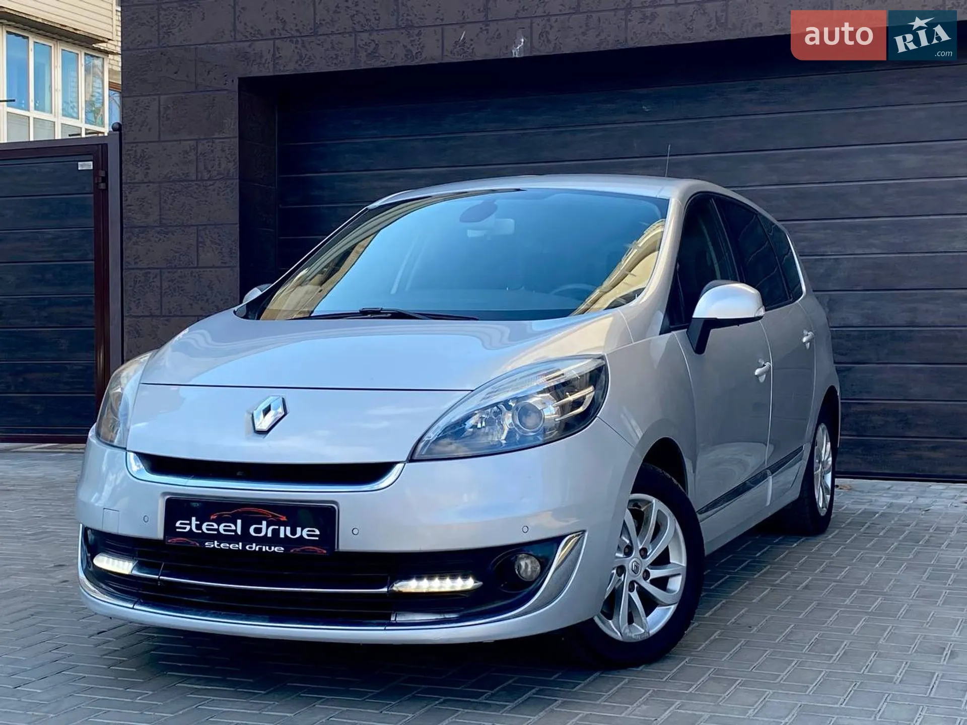 Renault Scenic 2012
