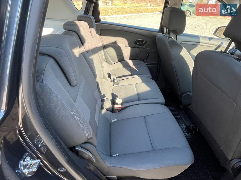 Минивэн Renault Scenic 2011 в Виннице