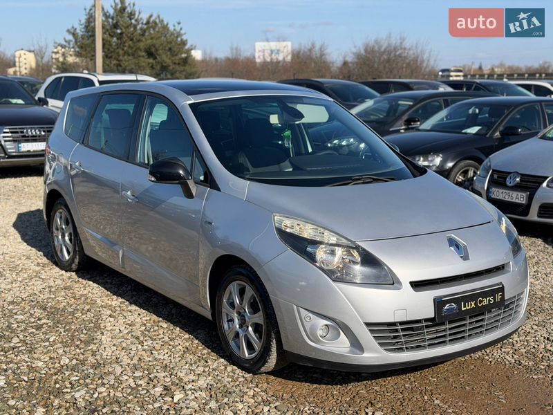 Renault Scenic 2011