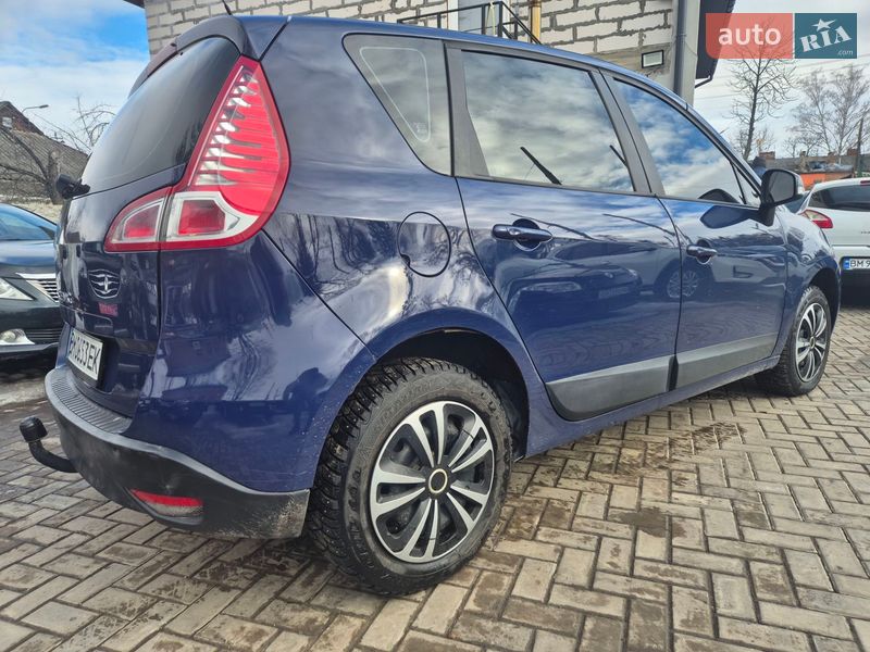 Мінівен Renault Scenic 2009 в Сумах