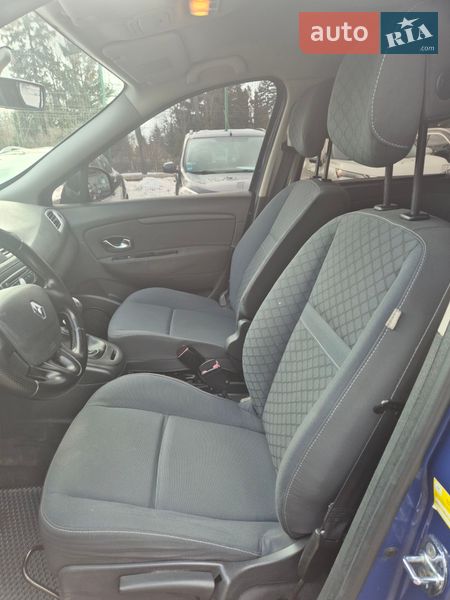 Мінівен Renault Scenic 2009 в Сумах
