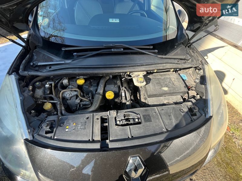 Мінівен Renault Scenic 2009 в Львові