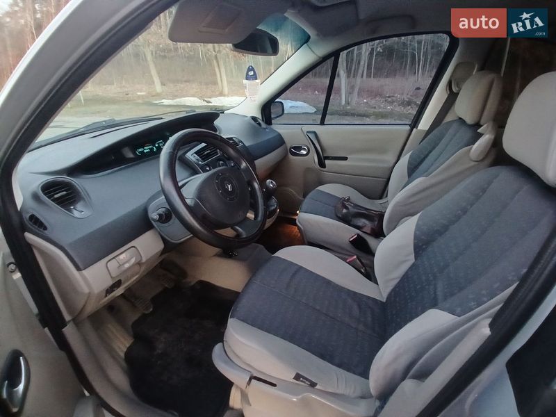 Минивэн Renault Scenic 2004 в Ковеле