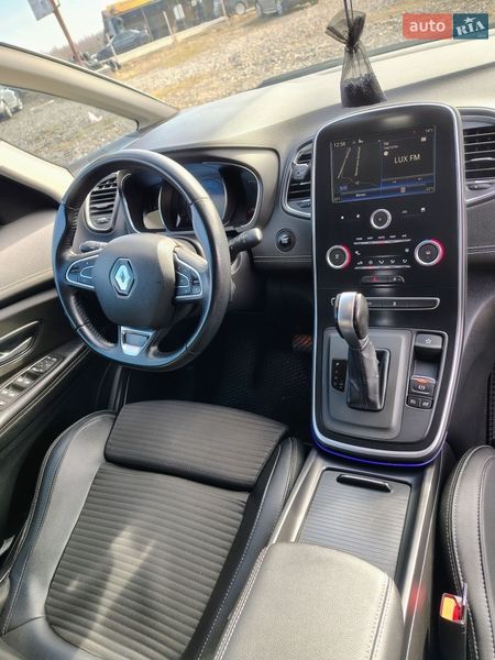 Минивэн Renault Scenic 2016 в Ивано-Франковске