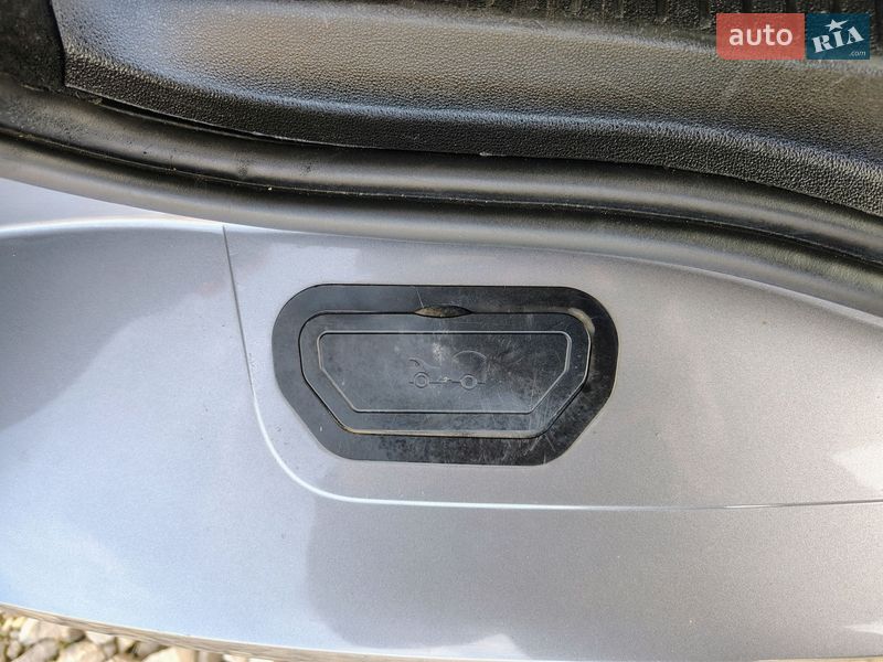 Минивэн Renault Scenic 2016 в Ивано-Франковске