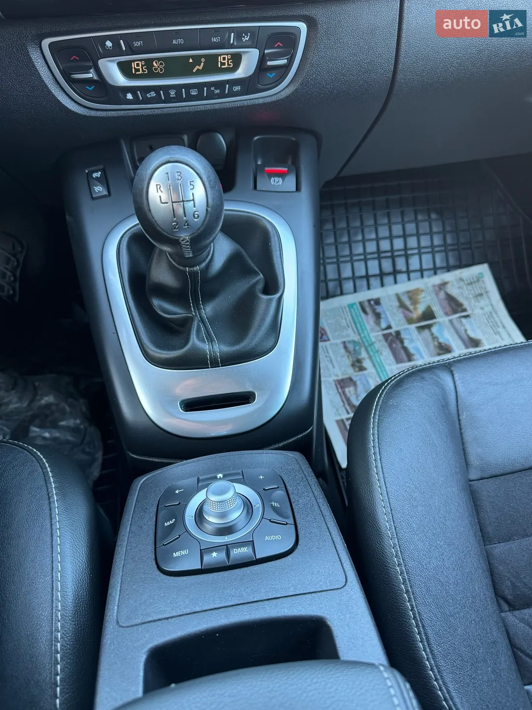 2014 Renault Scenic - мініатюра 39