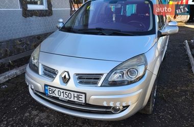 Мінівен Renault Scenic 2008 в Дубні