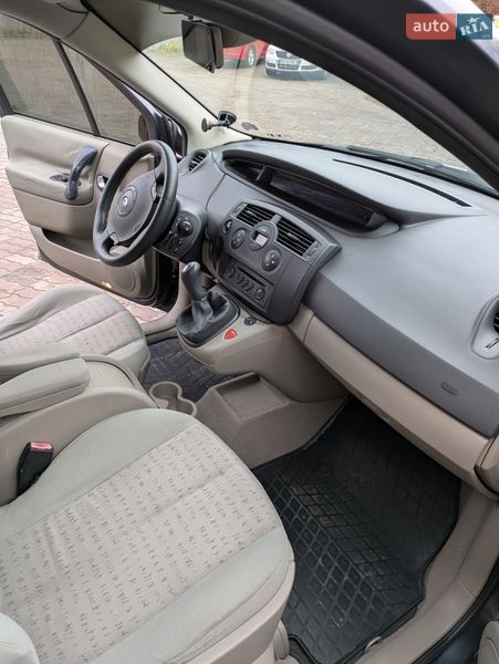 Минивэн Renault Scenic 2005 в Львове