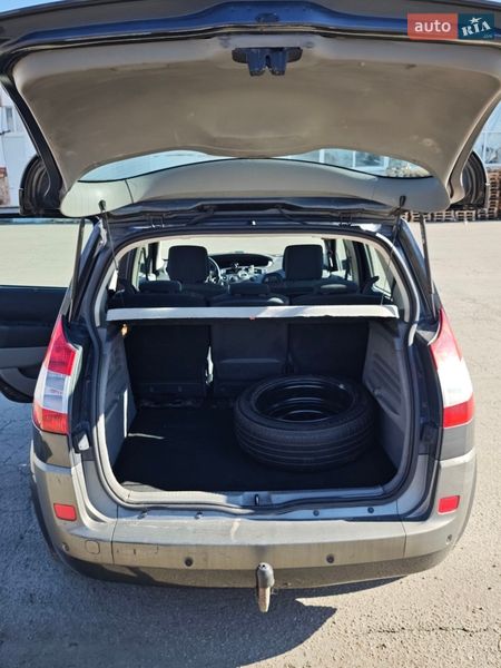 Минивэн Renault Scenic 2006 в Днепре