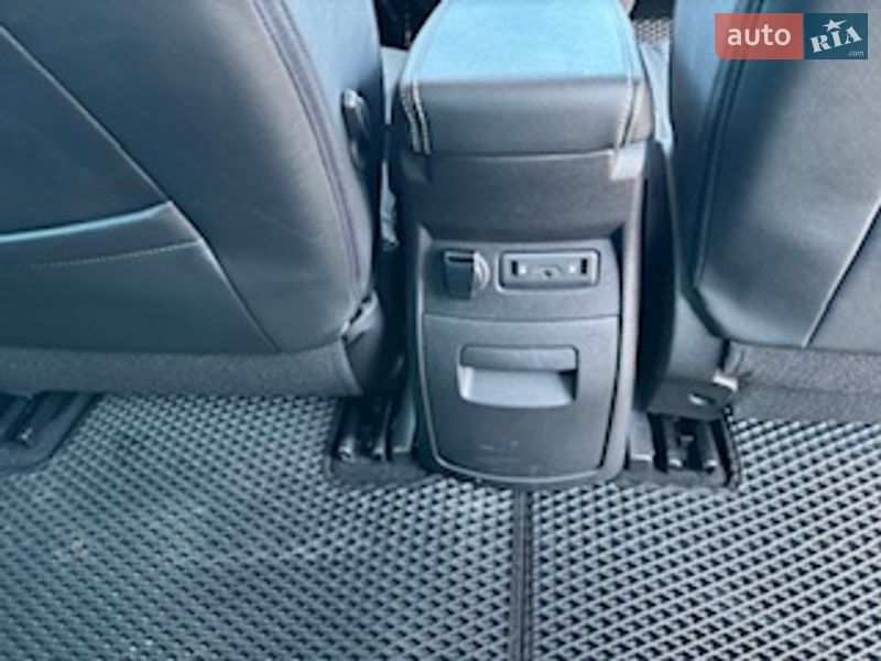 Минивэн Renault Scenic 2019 в Киеве