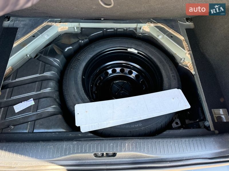 Мінівен Renault Scenic 2010 в Києві