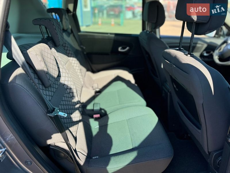 Мінівен Renault Scenic 2010 в Києві