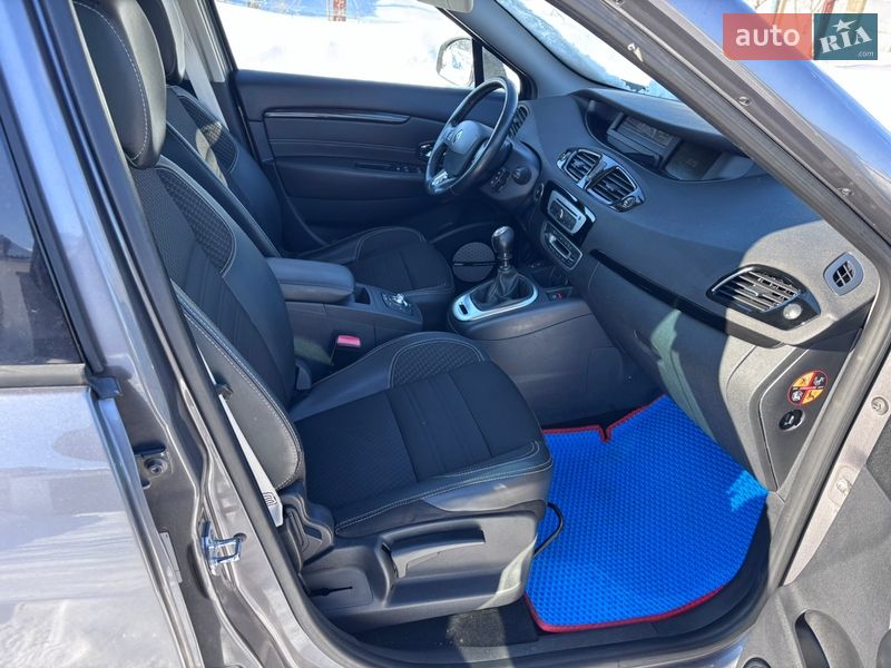 Минивэн Renault Scenic 2014 в Житомире