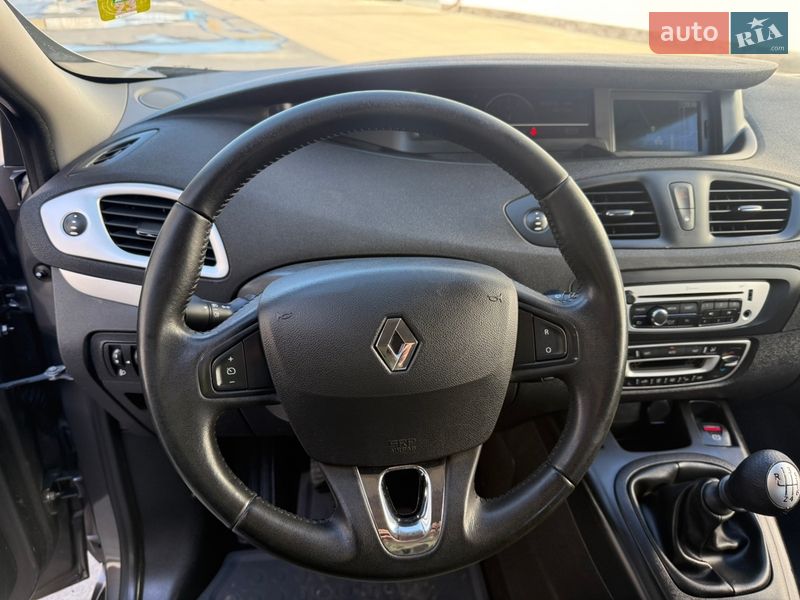 Минивэн Renault Scenic 2013 в Виннице