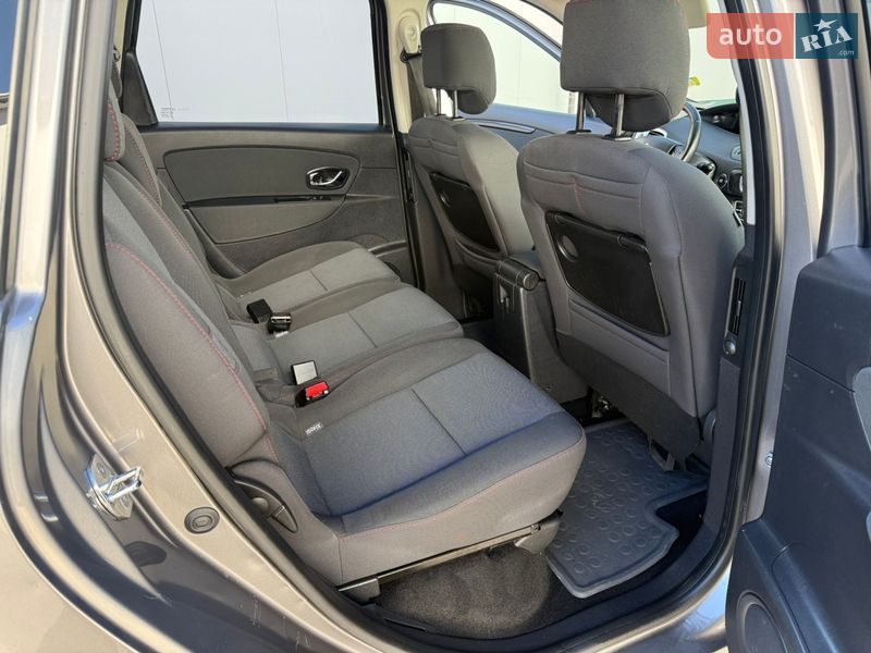 Минивэн Renault Scenic 2013 в Виннице