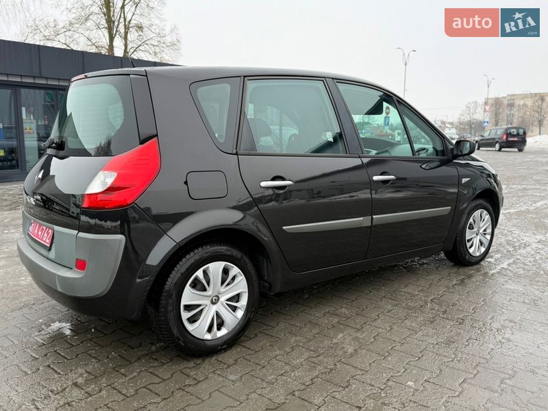 Минивэн Renault Scenic 2009 в Владимире