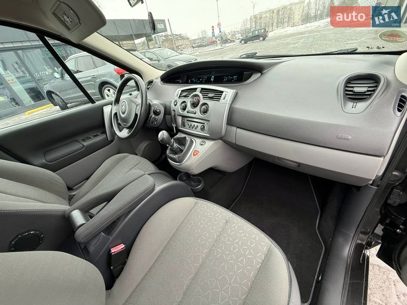 Минивэн Renault Scenic 2009 в Владимире